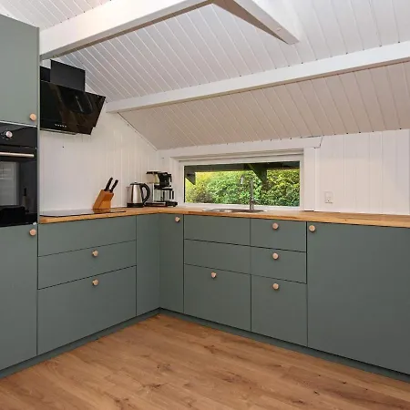 X Holiday home *